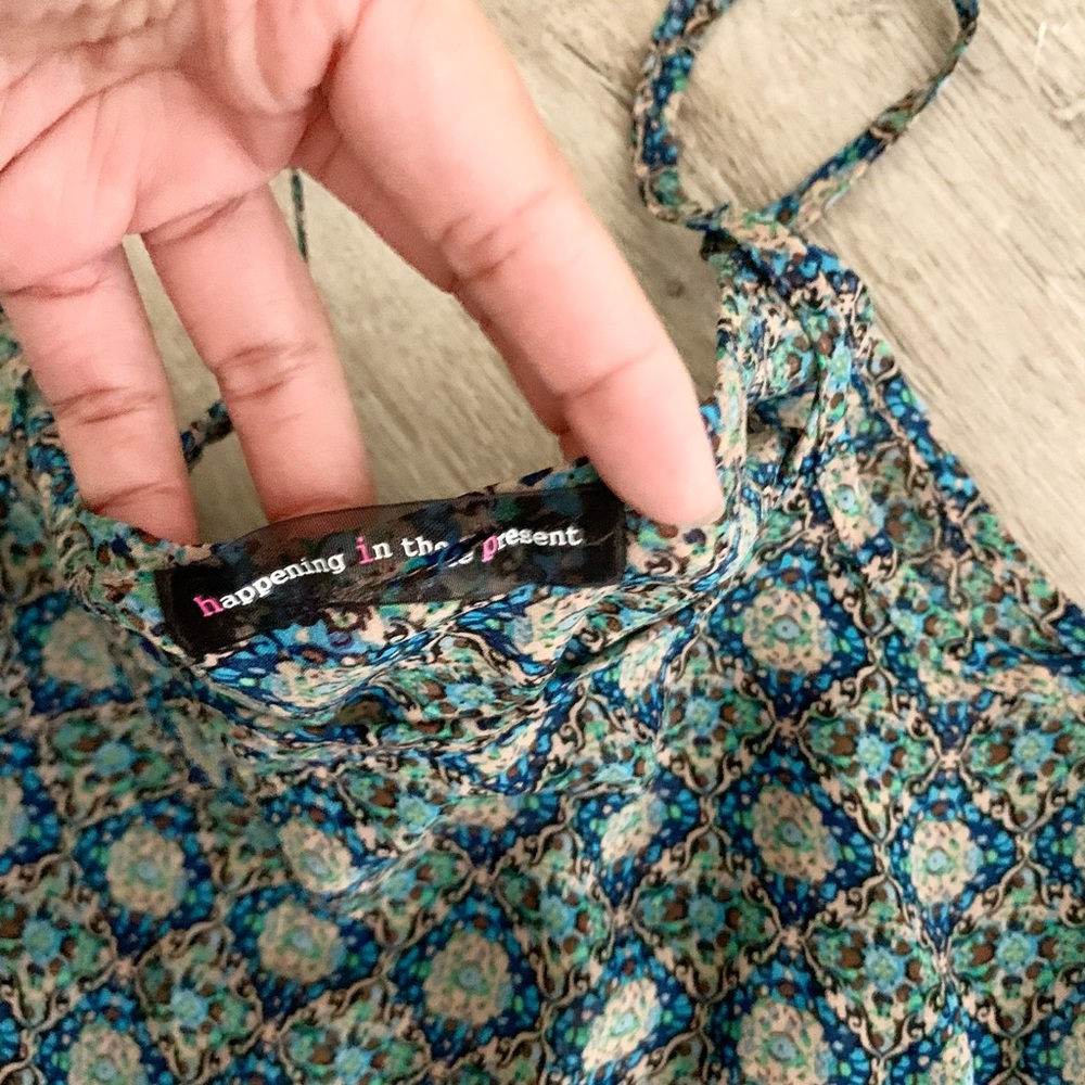 Floral slightly sheer flippy dress size S - Picture 5 of 5